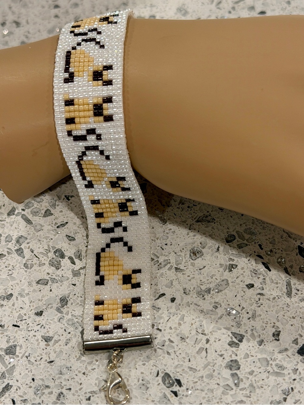 Handmade Siamese Cat Beaded Bracelet Adjustable Kitty Jewelry